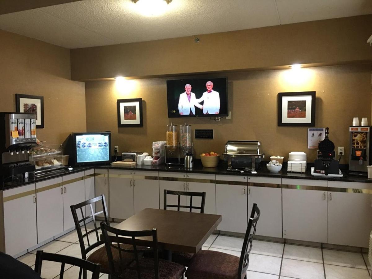 מלון Wingate By Wyndham Pittsburgh ניו סטנטון מראה חיצוני תמונה